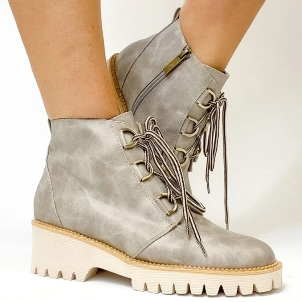 Corky's Trail Ride Boots In Light Grey NEW Womens Size 8